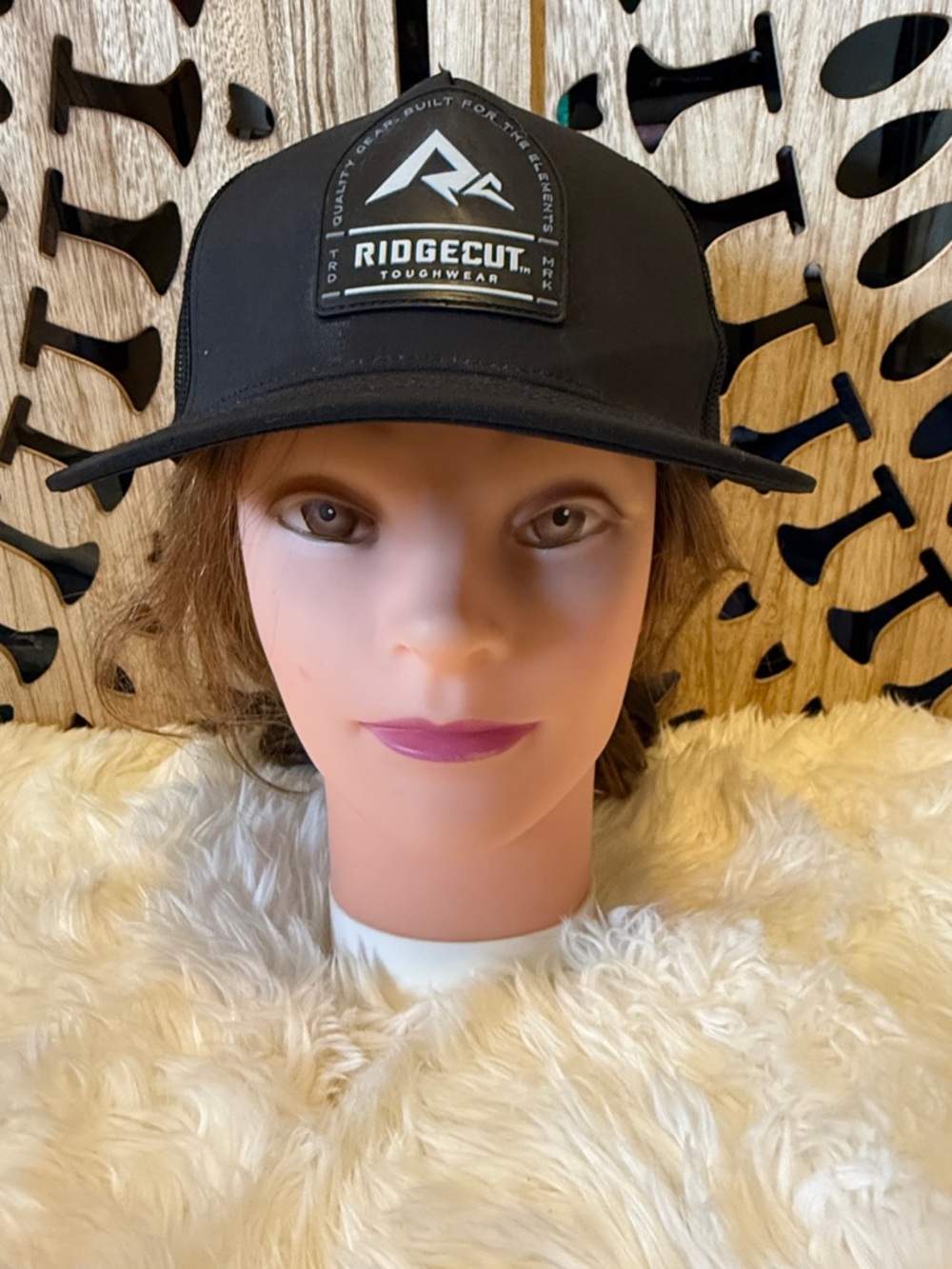 RIDGECUT Black Women's Snapback Hat